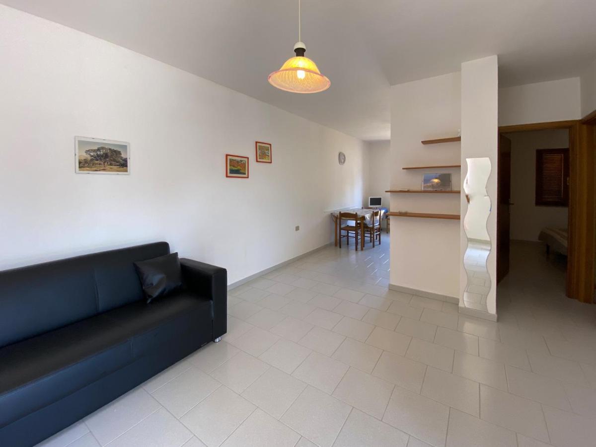 Appartamenti Residenziali Bonsai San Teodoro  Bagian luar foto