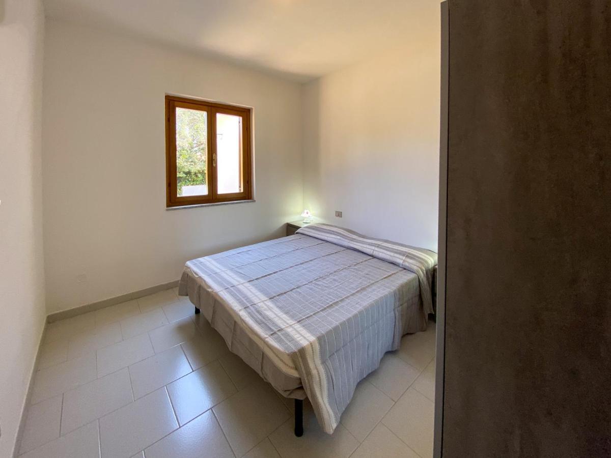 Appartamenti Residenziali Bonsai San Teodoro  Bagian luar foto