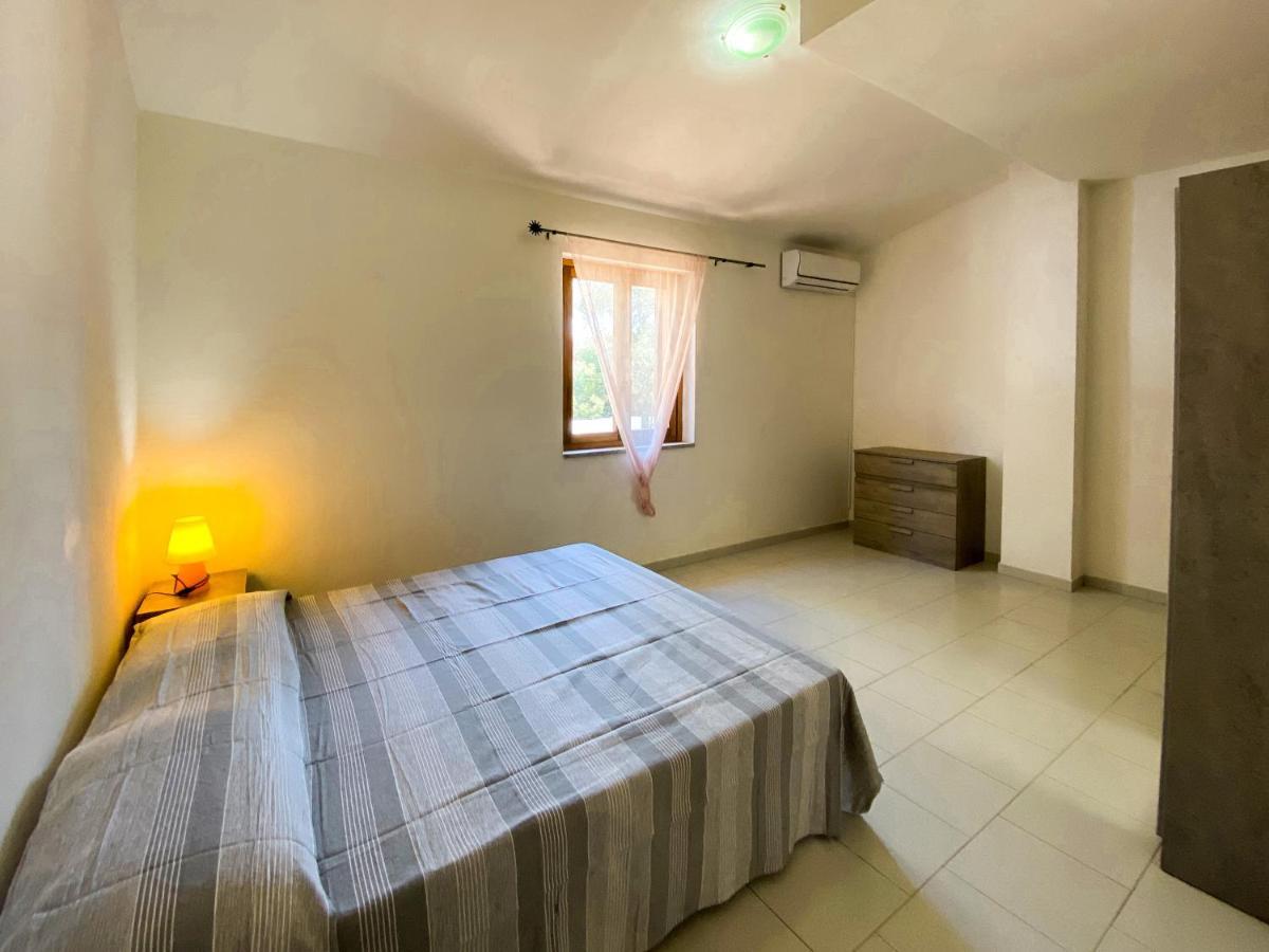 Appartamenti Residenziali Bonsai San Teodoro  Bagian luar foto